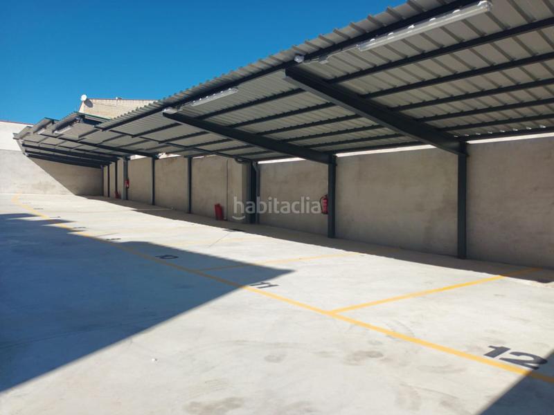 Foto 2421e0a9-0e4b-4786-90d7-53b09c54dc54. Location parking voiture dans Brunete