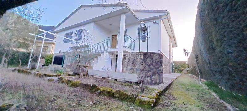 Foto 4c28e9c4-4ee4-4461-af0d-588e75964514. Chalet con riscaldamento in Valdemorillo pueblo Valdemorillo