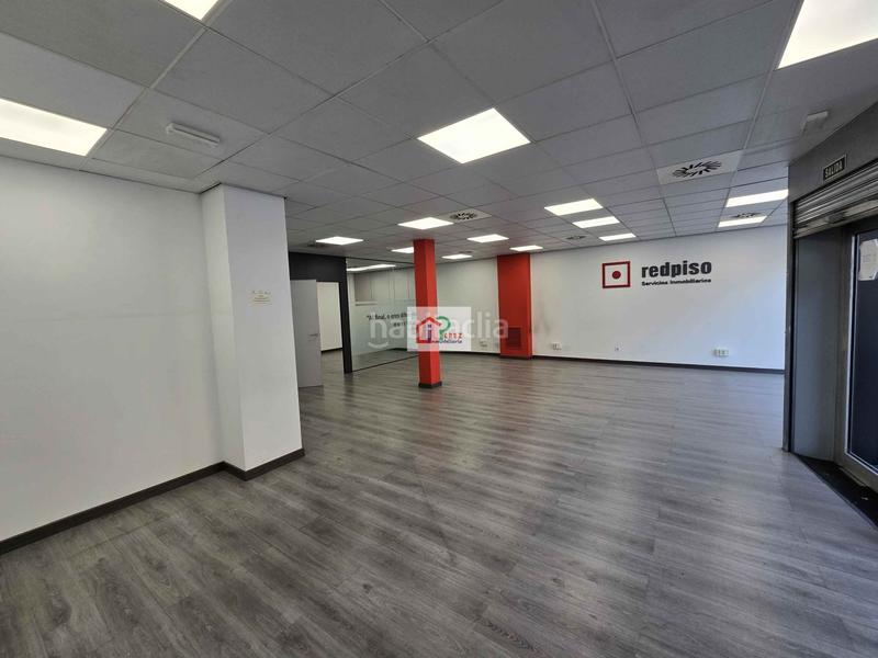 Foto c0f1a8bc-dd67-4a26-b555-4022b856638e. Lloguer local comercial a Humanes de Madrid
