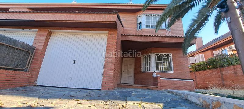 Foto 0efb8ff7-b36a-4974-82e6-fce518d4b708. Chalet mit heizung parking in Brunete