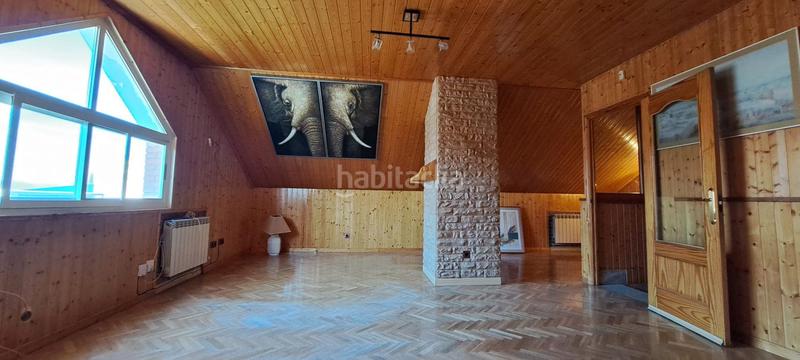 Foto 19c7ec11-2c9d-43d2-9017-f6ee29ef1513. Chalet mit heizung parking in Brunete