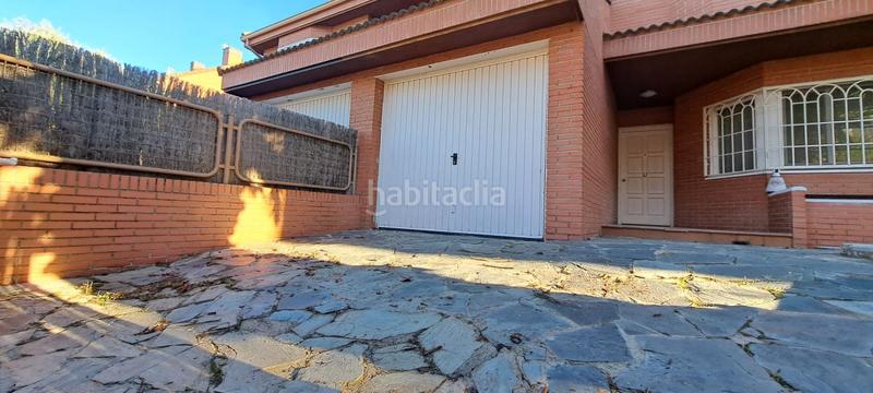 Foto 27635e75-d712-4218-8169-9ae6906c42cb. Chalet mit heizung parking in Brunete