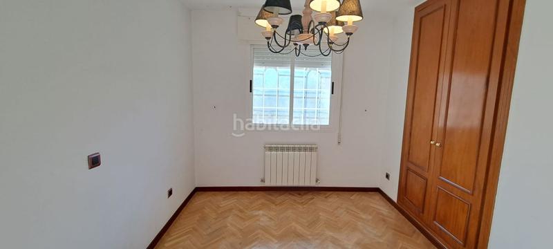 Foto 7a0d9e2d-10ad-45bc-a2cb-0aa645c2152b. Chalet mit heizung parking in Brunete