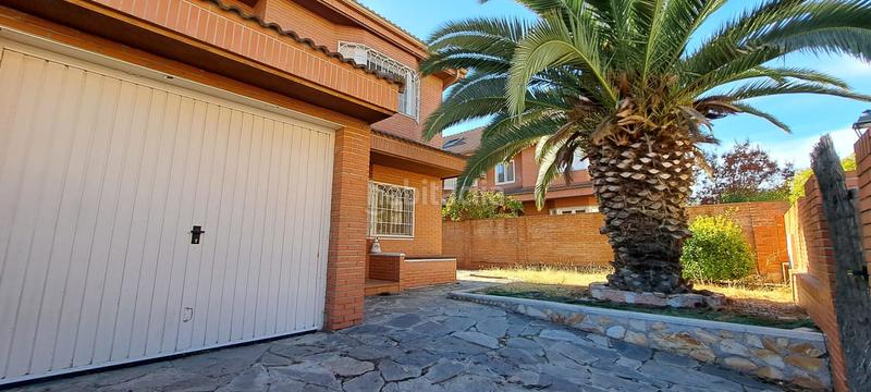 Foto 7b5d90e1-8b4a-4cf5-8af8-ce899a59e9fd. Chalet mit heizung parking in Brunete