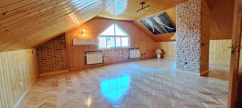 Foto 7c934c81-7902-47d2-ab1c-1418d110902c. Chalet mit heizung parking in Brunete