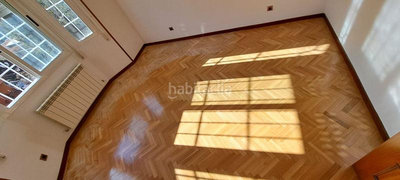 Foto 93896024-3d6c-42f4-bafc-10645753b8ff. Chalet mit heizung parking in Brunete