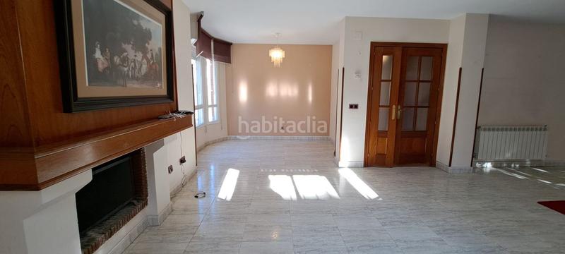 Foto cc145b66-a424-459b-8d09-5a94766c4688. Chalet mit heizung parking in Brunete