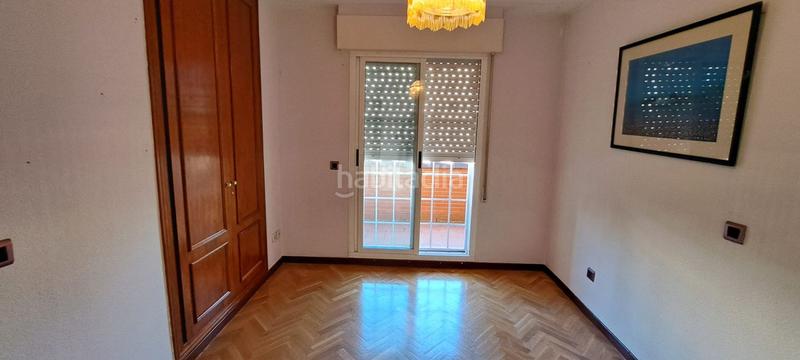 Foto d7f80f7c-9eb2-4b9d-9e7f-2044892cd2f6. Chalet mit heizung parking in Brunete