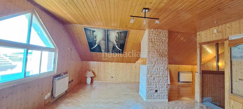 Foto dc6c9d80-6865-4b07-bb8c-ad185e1c55e6. Chalet mit heizung parking in Brunete