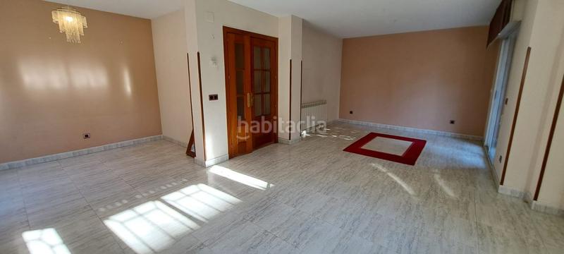 Foto f2b591a1-477f-4194-88b3-6f944181ffd5. Chalet mit heizung parking in Brunete