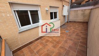 Appartement à Humanes de Madrid. Piso en venta en centro, 3 dormitorios.