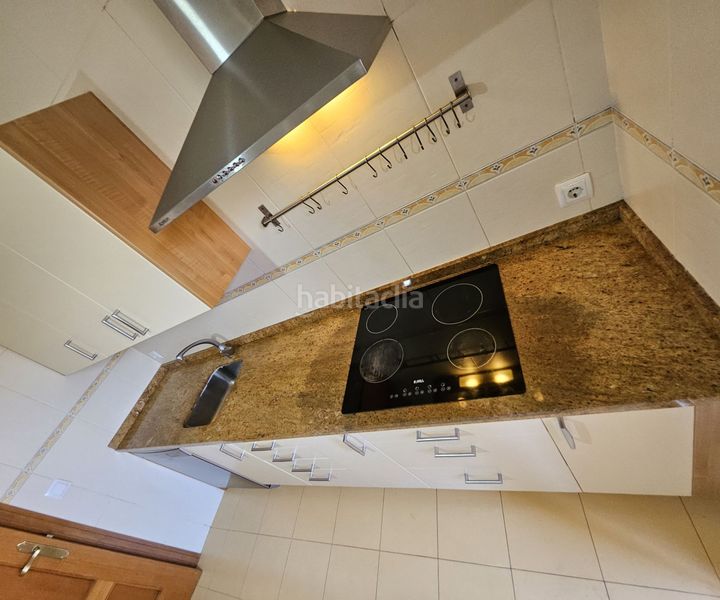 Foto 4db4b1ff-e7e2-4551-b9a2-58ec99ed5f22. Duplex con riscaldamento in Brunete