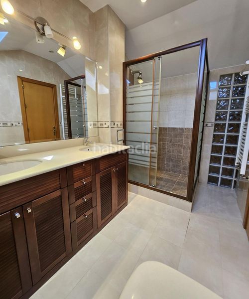 Foto ef588fd3-dcbc-4880-997f-d276793d1ba5. Duplex con riscaldamento in Brunete