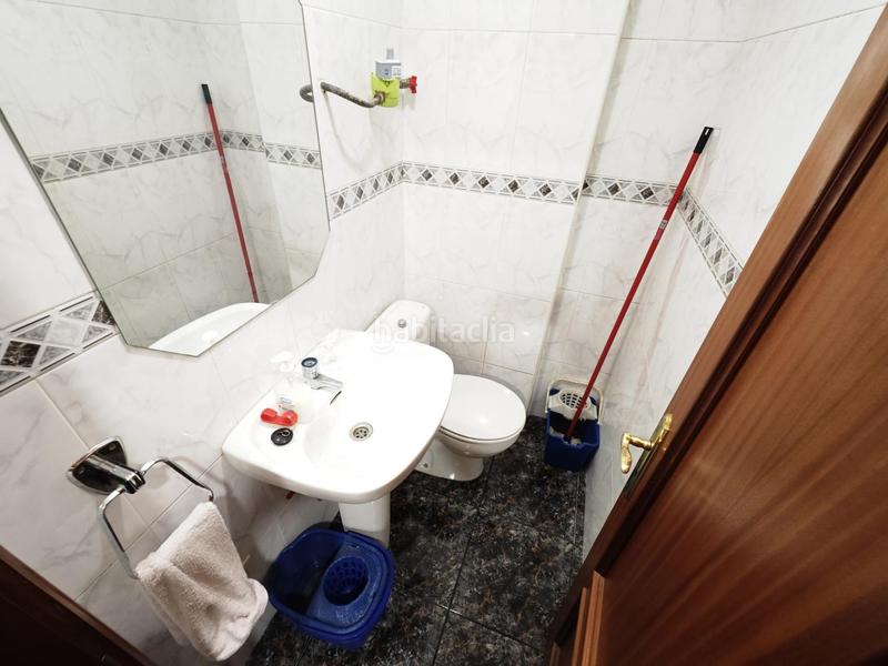 Foto 937f4d7d-70b7-49fc-b9f5-76a62dbc2b7c. Lloguer local comercial a Bagatza - S. Vicente Barakaldo