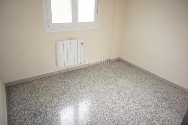 Foto 5ab6f038-b877-4a06-a590-04db7c79b5c3. Piso en Bagatza - S. Vicente Barakaldo