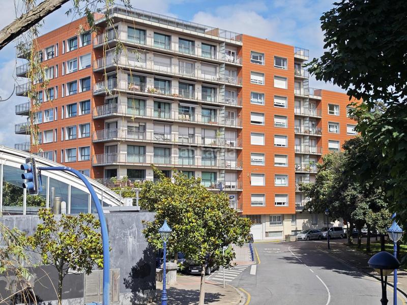 Foto 10dcf76e-95aa-4f6d-86a6-fe86e7246525. Duplex con riscaldamento in Casco Viejo - Muelle Portugalete