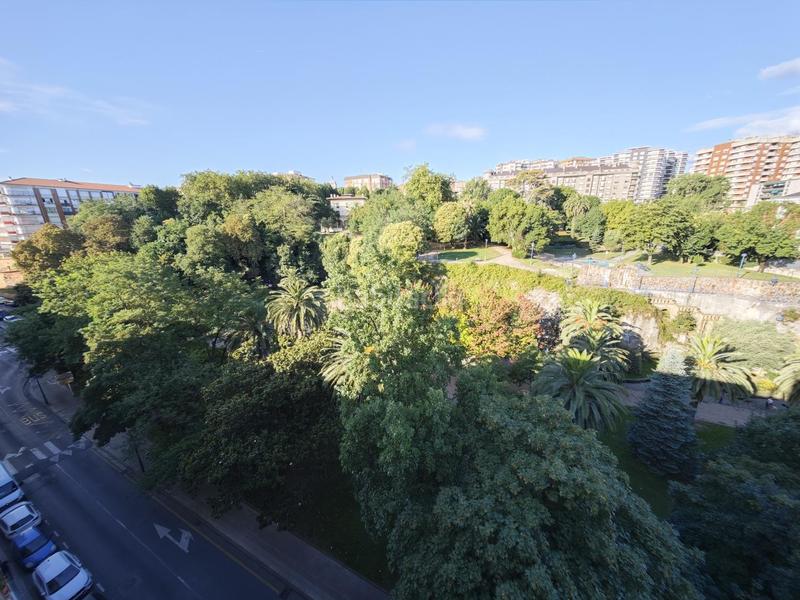 Foto 1ee71f28-5a81-458d-89b2-e0baacb3ae74. Duplex con riscaldamento in Casco Viejo - Muelle Portugalete