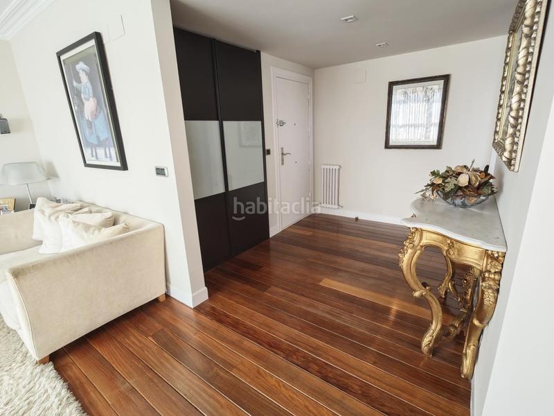 Foto acf0978e-6f9a-43b2-8e0d-f9b01c92e8e6. Duplex con riscaldamento in Casco Viejo - Muelle Portugalete