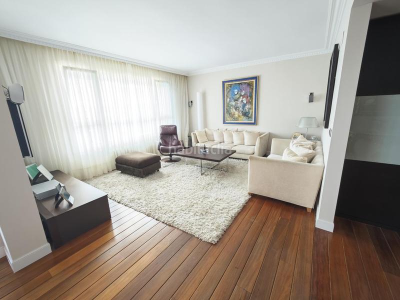 Foto 876bcead-7085-44ca-98d1-0c79d3abee61. Zweistöckige wohnung mit heizung in Casco Viejo - Muelle Portugalete