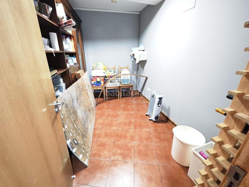 Foto ca4080fd-30fb-46f9-bffa-a3c305823762. Local comercial en Casco Viejo - Muelle Portugalete