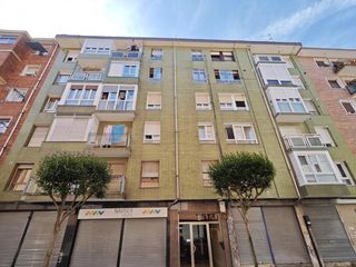 Piso en Bagatza - S. Vicente