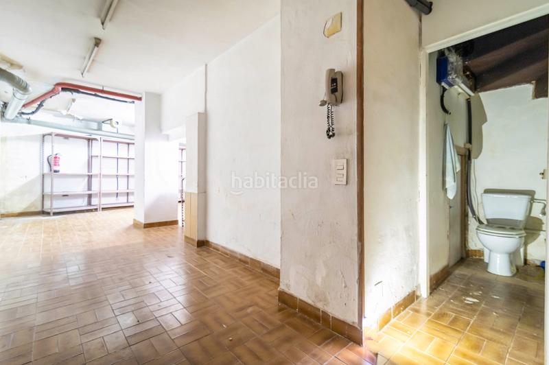 Foto e9ba0ef9-48dd-489b-bbff-b0a9c4b658bf. Lloguer local comercial a Salesas - Foncalada - Campoamor Oviedo