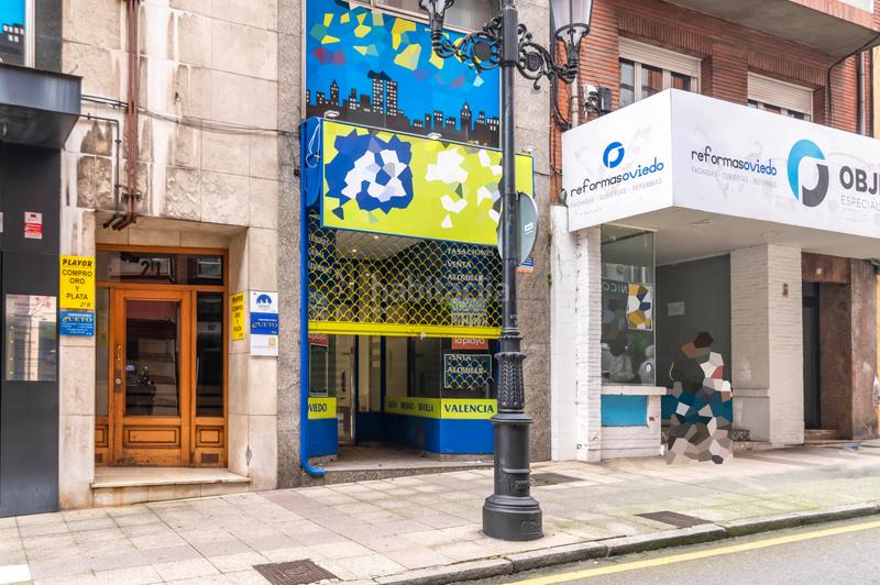 Foto 46d255f6-9fbf-4852-a7cf-f1d559b7acb3. Miete geschäftsraum in Salesas - Foncalada - Campoamor Oviedo