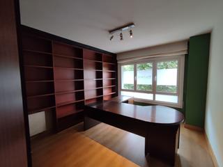 Rent Business premise in Gijón - paseo de begoña 12. Oficina en entresuelo en paseo de begoña.