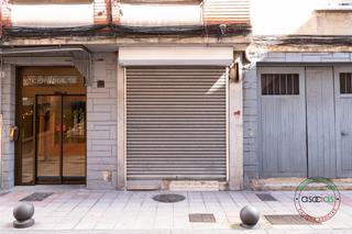 Local Comercial a Gijón - calle ceriñola 18. Local zona comercial gran afluencia peatones