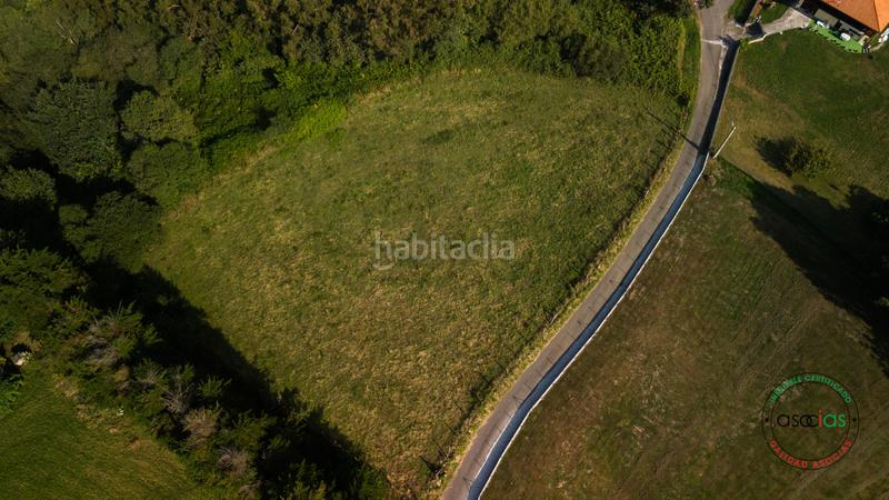 Foto fbdf6e05-eccc-40d0-8f5c-2dd9527f4ea2. Terreny residencial a quintes - camin del pielgu s/n a Villaviciosa