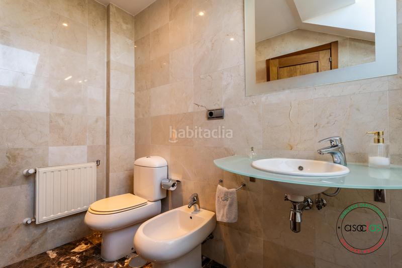 Foto 02691def-df8b-49c6-91e8-91e6c620ac77. Piso en Gijón - calle concejo de somiedo 8 venta precioso duplex con dos terrazas en concejo de somiedo 8 Viesques gijon 415.000 en Gijón