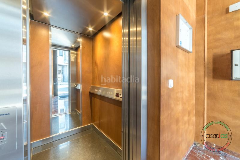 Foto 842d2dbc-22e1-43b8-9160-4a46659f6bb7. Piso en Gijón - calle concejo de somiedo 8 venta precioso duplex con dos terrazas en concejo de somiedo 8 Viesques gijon 415.000 en Gijón