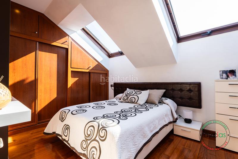 Foto e44fb466-dac4-4aee-be0b-fbf836e6d24a. Piso en Gijón - calle concejo de somiedo 8 venta precioso duplex con dos terrazas en concejo de somiedo 8 Viesques gijon 415.000 en Gijón