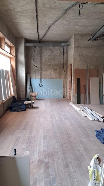 Foto 3df0af56-889a-4d08-8214-04da4d5529e4. Rent business premise in Viesques Gijón