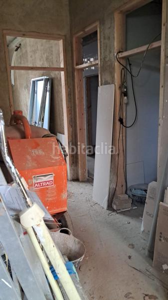 Foto c0b7686f-e1b1-4dc0-ae86-2d9af2fa568b. Rent business premise in Viesques Gijón