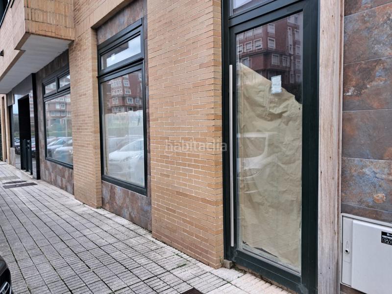 Foto f4bbbace-d196-4d58-bbbd-f694f00fd88f. Rent business premise in Viesques Gijón