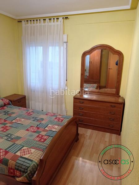 Foto 342d2108-ab87-49e9-8b3e-0aff31ff5572. Pis a Gijón - avenida hermanos felgueroso 64 a Ceares Gijón