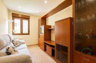 Etagenwohnung in Gijón - calle carpinteros 10. Venta vivienda calle carpinteros roces  gijon 130.000