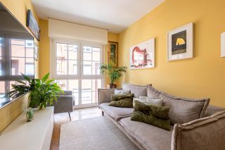 Pis a Gijón - Calle Ezcurdia 54