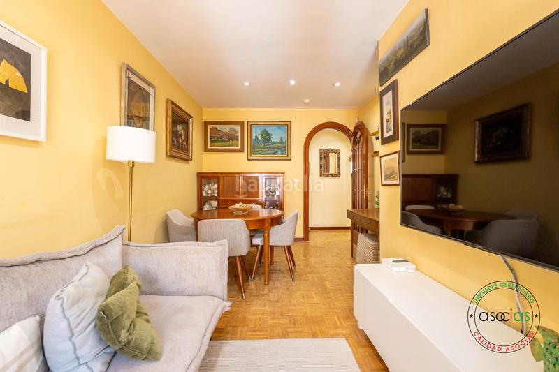 Foto 5f404bad-8687-4916-a076-532b4409436f. Piso en Gijón - calle ezcurdia 54 bonito piso de 2 habitaciones en venta junto a la escalera 8 de la playa san lorenzo y vistas al mar en Gijón