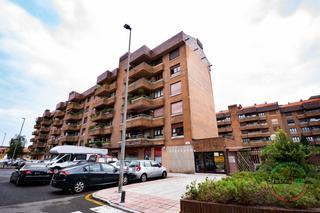 Appartement à Gijón - calle fernando el santo 25. Descubre tu nuevo hogar en las mestas!.