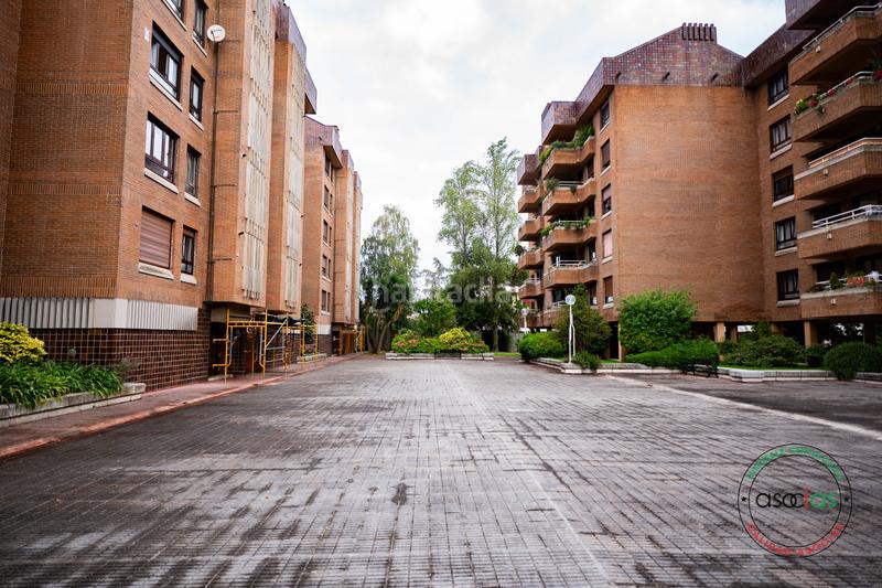 Foto 4d04b076-ea42-4f34-ba43-da607ad4c9ec. Piso en Gijón - calle fernando el santo 25 descubre tu nuevo hogar en las mestas!. en Gijón