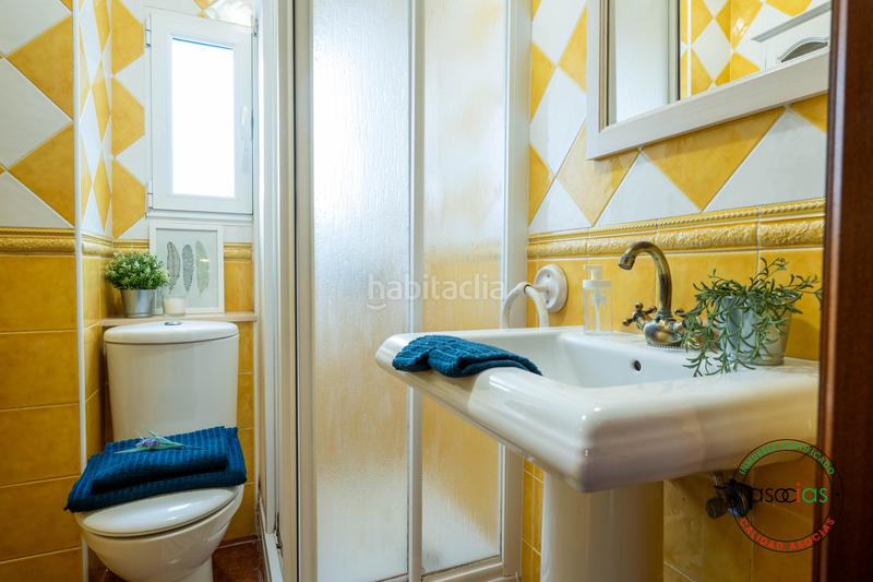 Foto 58d4956e-5d36-4f1d-af89-a80614b3a0f7. Pis a Gijón - calle castro romano 2 a Cimadevilla Gijón