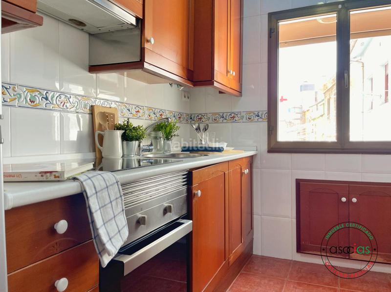 Foto 7646894c-00d3-49b6-9594-a54e14ce266e. Pis a Gijón - calle castro romano 2 a Cimadevilla Gijón