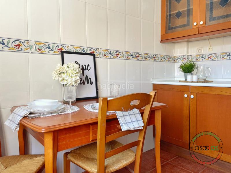 Foto bafa7554-8621-4dab-ad33-1a4eb702591b. Pis a Gijón - calle castro romano 2 a Cimadevilla Gijón