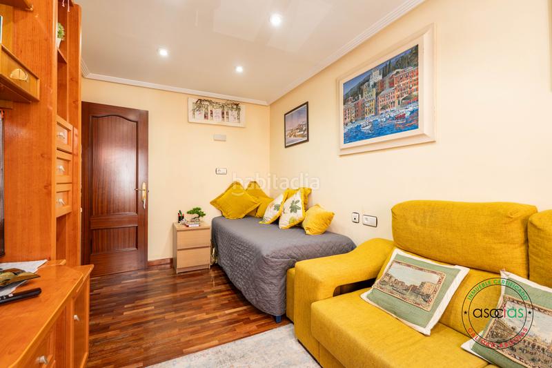 Foto b65c47f9-eecc-4738-a343-eb7baa010115. Flat with heating in Ceares Gijón