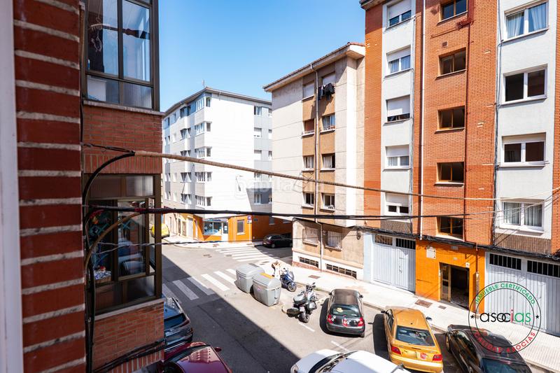 Foto d57d0fba-57b2-4c32-b9cf-4183ce36f03b. Flat with heating in Ceares Gijón