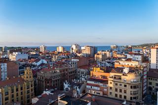Flat en Gijn - calle donato argelles 18. Imagina vivir en lo ms alto de gijn con impresionantes vistas