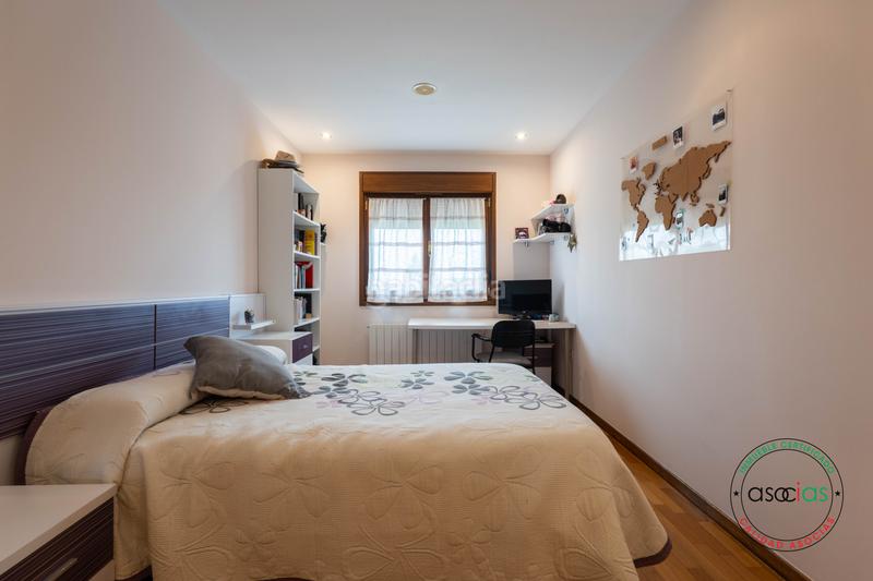 Foto 23eeefb3-76a5-4455-b11f-c9aa3317e7d6. Haus in Gijón - camin de la barrera Granda 45 in Granda Gijón