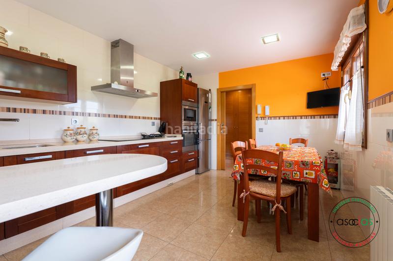 Foto 84e56686-c5c3-44a7-aa7c-6e977a489d2f. Haus in Gijón - camin de la barrera Granda 45 in Granda Gijón